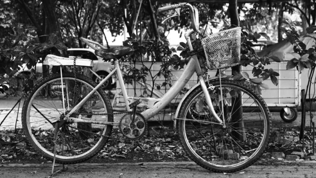 2025 Switzerland YouTube Advertising Rate Card Tanzania Market Guide