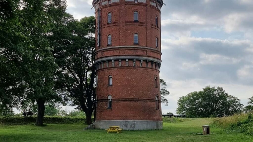 2025 Norway WhatsApp AllCategory Advertising Rate Card Tanzania Guide