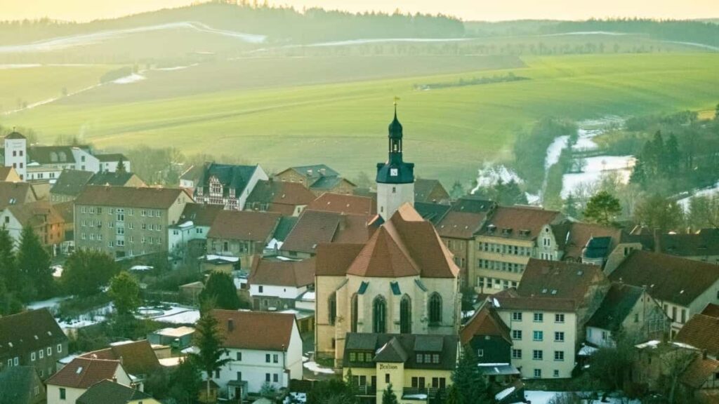 Bei Za Matangazo Za LinkedIn India Katika Tanzania Mwaka 2025