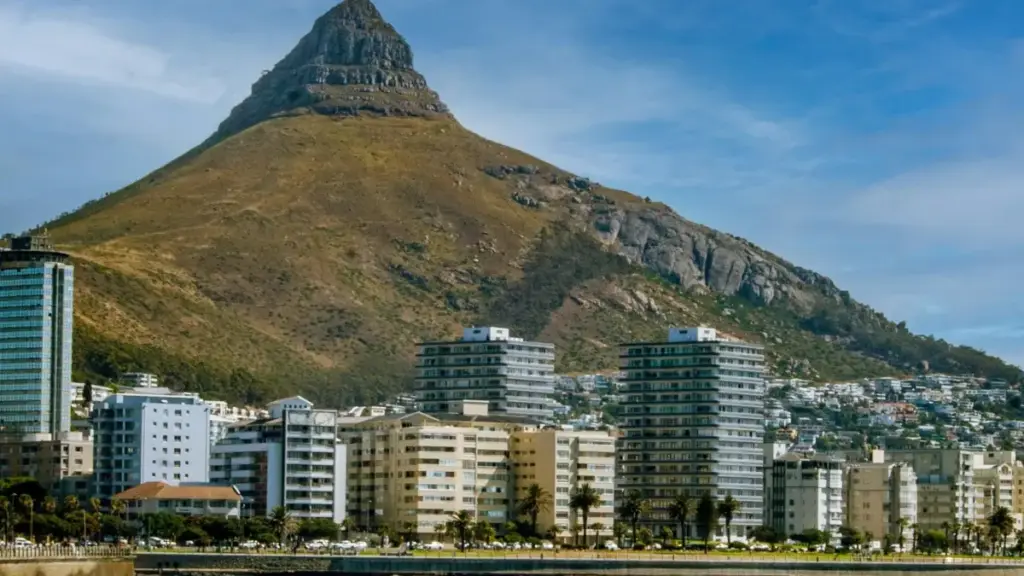 Mwongozo wa vitendo kwa wauzaji Tanzania: jinsi ya kupata na kuendesha kampeni za flash-sale kwa kutumia creators wa Israel kwenye Pinterest, hatari, fursa, na hatua za utekelezaji.