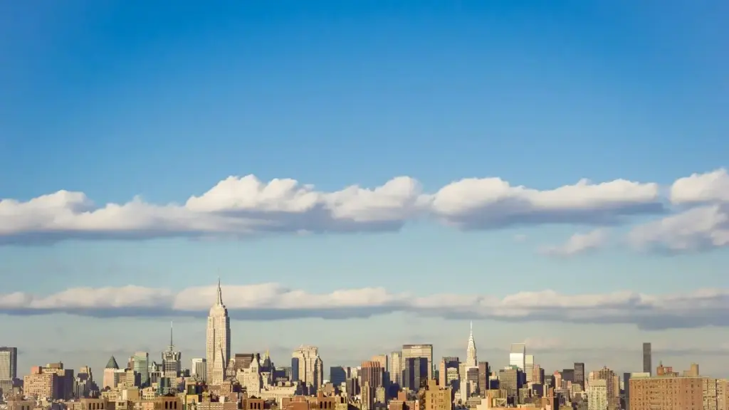 Mwongozo wa vitendo kwa watangazaji Tanzania: jinsi ya kutafuta, kuwasiliana na kuendesha promo za wimbo kwa TikTok creators wa Australia — mikakati, hatua za kisheria, na vidokezo vya mazungumzo.