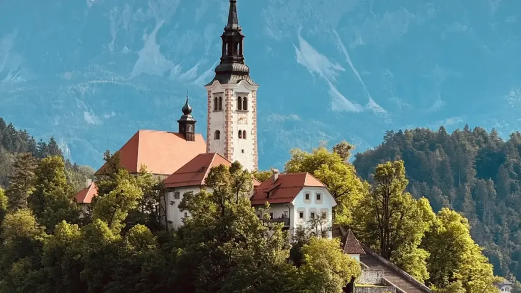 Mwongozo wa hatua kwa hatua kwa waundaji wa Tanzania: jinsi ya kuwasiliana na brands za Cambodia kupitia Telegram, kujenga uaminifu, na kupiga deal ya flat-fee bila kusumbuka.