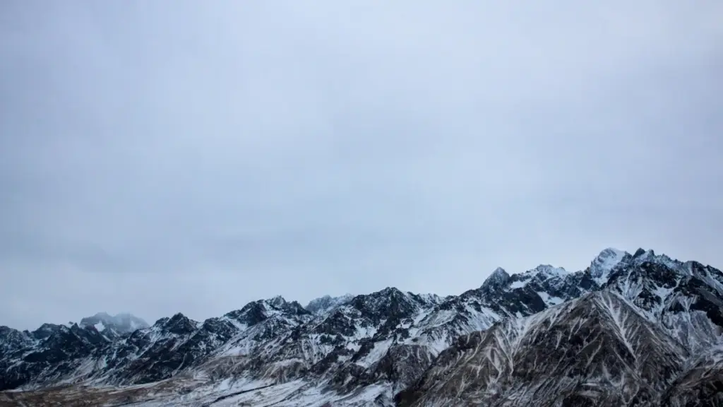 Njia za vitendo kwa creators Tanzania kufikia na kushirikiana na brand za Türkiye kwenye Threads, kukuza mapato kupitia campaigns, DM outreach, na micro-influencer strategies.