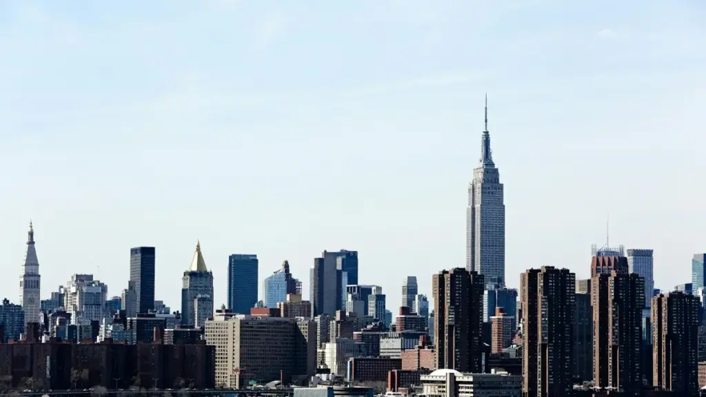 Mkakati wa hatua kwa hatua kwa wa-creator Tanzania: jinsi ya kuwasiliana na brand za Bulgaria kwenye Douyin, ku-design content inayovutia, na jinsi ya kutumia KOLs + live-commerce ku-promote must-have items.