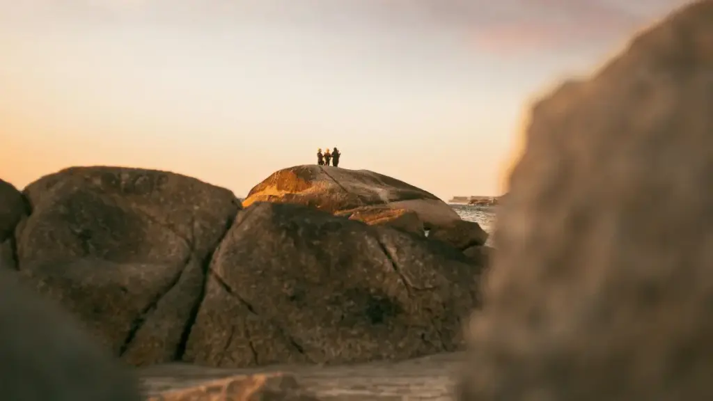 Mbinu za kupata brand za New Zealand zinazotegemea Hulu, kuwasiliana kwa maandishi na matangazo, na kushiriki 'hidden local gems' kwa njia ya influencer marketing.